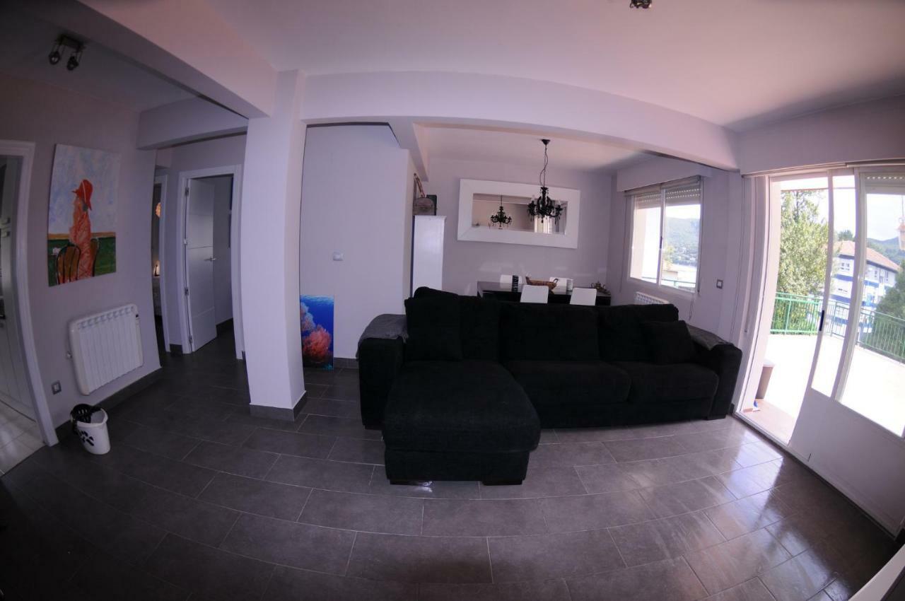 Apartamentos Urdaibai 4 Busturia 외부 사진